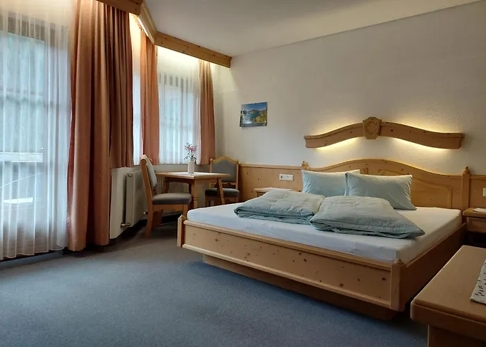 Mehlerhof * 图克斯