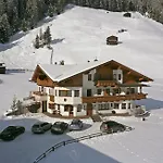 Mehlerhof Apartamento Tux